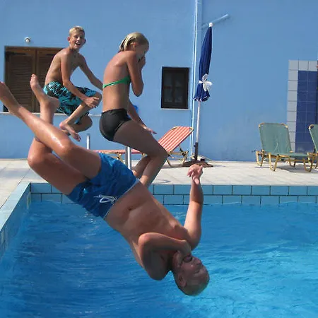 Apart-hotel Alex Hersonissos (Crete)