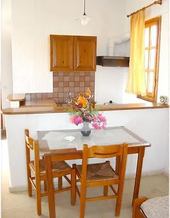 Alex Hotel apartamentowy 3*